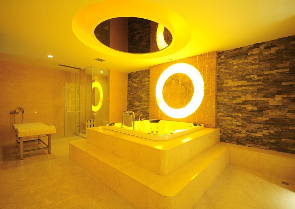 Yungang Jianguo Hotel Datong  Exterior foto